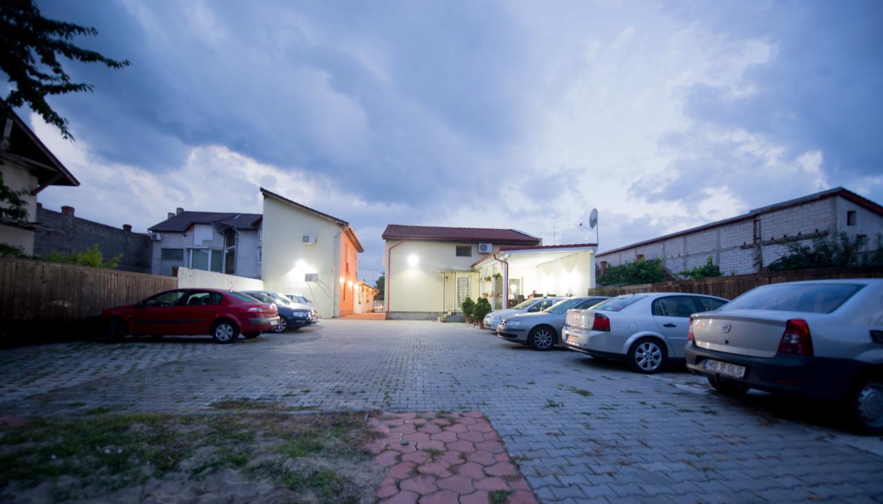 Pensiunea Bella Arad Exterior photo